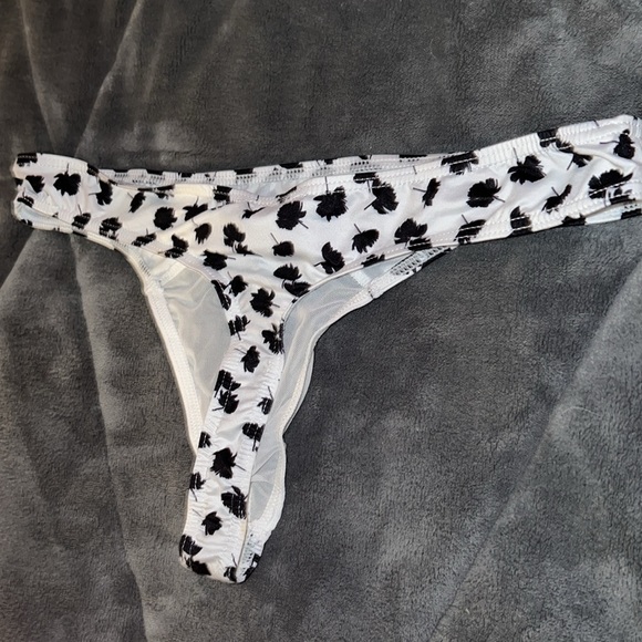 Sexy black and white pattern with see through crotch men’s thong Asian size XL - Picture 8 of 8
